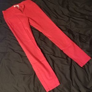 💙 Red refuge jeans size 8 fits like a 6